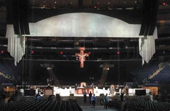 From Piano Man To Pope: Billy Joel Show Designer At Madison Square Garden, Steve Cohen, To Light Papal Mass, Too – NBC New York