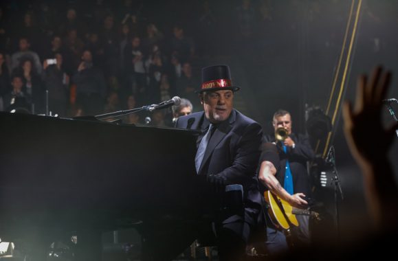 Billy Joel Returns To Nassau Coliseum For New Year’s Eve – Concert Recap