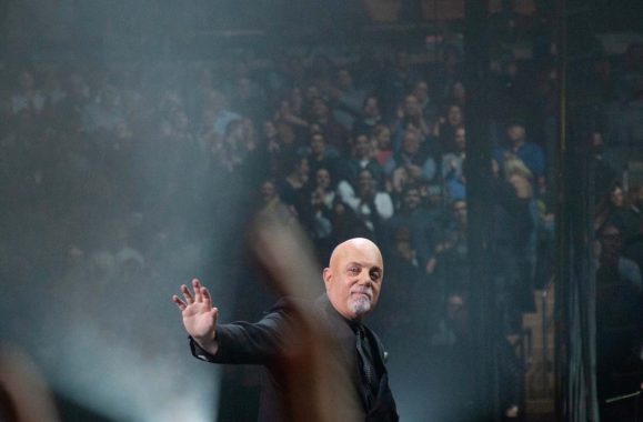 Billy Joel Plays 60th Consecutive MSG Show & Debuts Rarity ‘House Of Blue Light’ Live